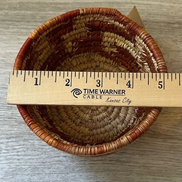 Hand Woven Basket Decorative Cup, Made in Pakistan - Picture 6 of 6